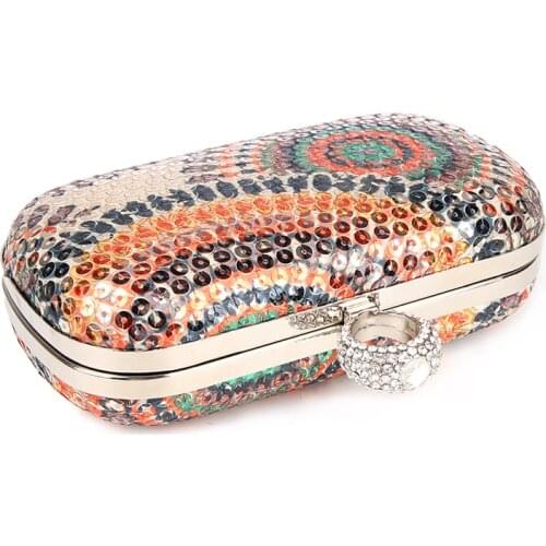 Wedding Bag Women Clutch Purses Knuckle Rings Sequins Evening Bag Party Bride Wallet Day Clutch Rhinestone Shoulder Bag