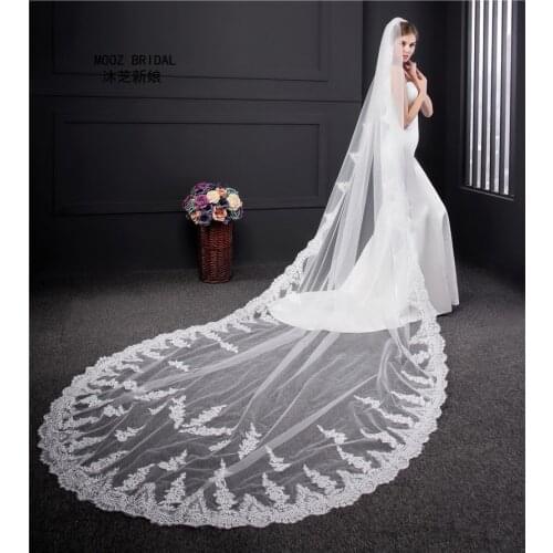 Real Images New Style In Stock Wedding Veils 3.5 Meters Length 1T Lace Edge Applique Elegant Glamorous Long Bridal Veil 2017