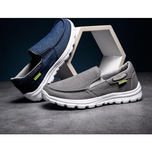 Mens Large Size Canvas Boat Shoes Outdoor Ultra Light Flat Shoes Fashion Non-slip Loafers Slip-on Deck Shoes Casual Drive Shoes