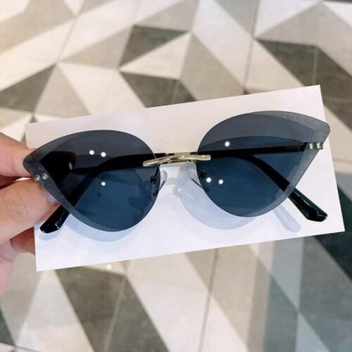 MGSEVZAQ Womens Cat Eye Sunglasses