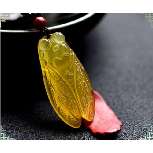 Chinas Unique Natural Yellow Agate Chalcedony Hand-carved Cicada Pendant