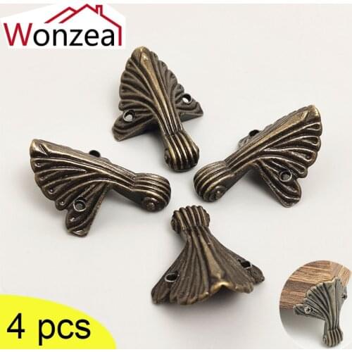 Antique Brass Wooden Chest Corner Feet Protector Desk Box Edge Vintage Bronze Jewelry Case Feet Leg Decorative Furniture Corner