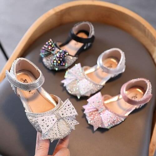 2021 New Girls Sandals Butterfly Bling Princess Shoes Crystal Ankle Strap Shoes Kids Flats Big Girls Cover Toe Party Shoe Child