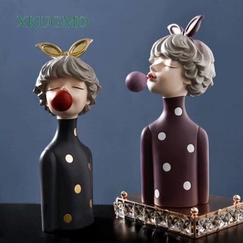 Bubble Blowing Girl Resin Decoration Simulation Character Sculpture Crafts Couple Birthday Gift Home Decora Accessories