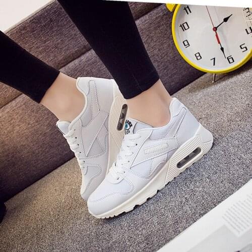 Tenis Feminino 2019 Brand New Autumn Women Tennis Shoes Comfort Sport Shoes Ladies Fitness Sneakers Lace Up Athletic Gym Shoes 2