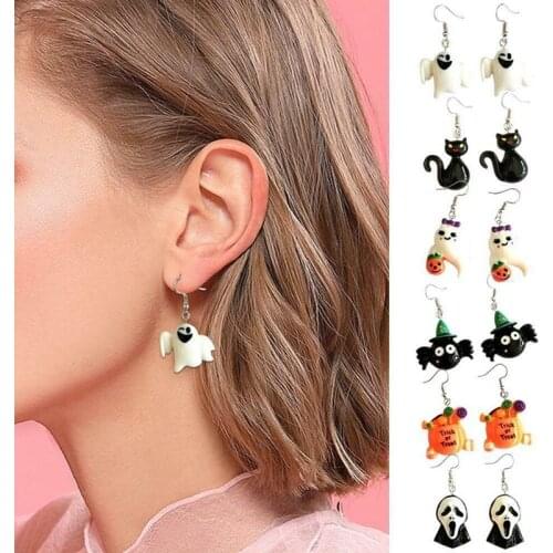 Fashion Simple punk Halloween Earrings Holiday Skull Ghost Pumpkin Ladies Resin Earrings Halloween Party Earrings
