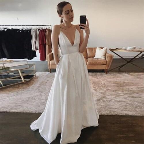 2021 Spaghetti Straps Sexy V Neck White Satin Wedding Dresses 2021 with Pockets Elegant Bridal Gowns custom made Robe De Mariee
