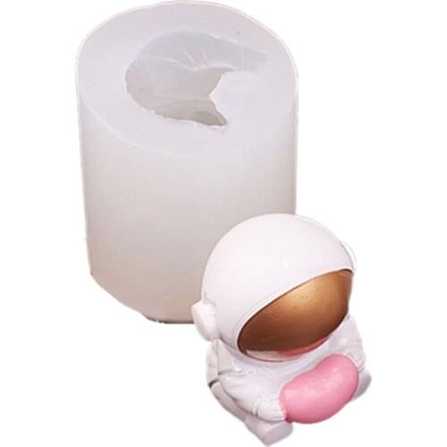 X7YC Astronaut Candle Epoxy Resin Mold Aromatherapy Plaster Silicone Mould DIY Crafts Jewelry Ornaments Casting Tools