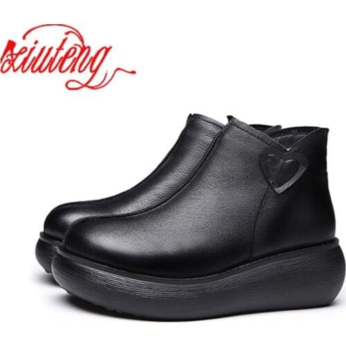 Xiuteng 2020 Winter Genuine Leather Ankle Boots Handmade Lady Platform Shoes Comfortable Casual Moccasins Side Zip Ankle Boots