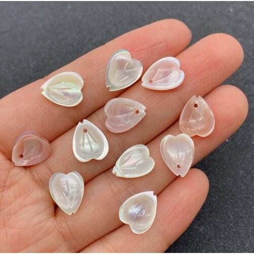 Wholesale Multicolor Leaf Shape Pendant Natural Shells for Jewelry Making DIY Handmade Accessories Beaded Decoration Fashion
