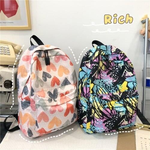 Graffiti Backpack for Women Soft light Fresh School Bag for Teenage Girl Large Capacity Rural style Nylon Leisure Or Travel Bag