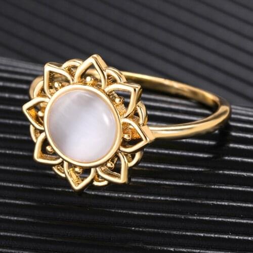 Womens Fashion Lotus Rings For Women Wedding Jewelry Opal Flower Ring Bridesmaid Gifts 2021 Bague Femme