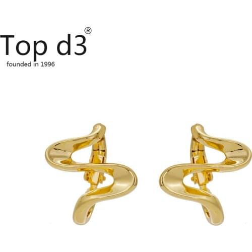 Top d3 Women's Gold Earrings