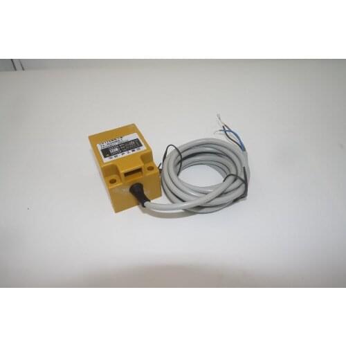 Normally Open NO AC 2 wires 20mm Square Approach Sensor Inductive Proximity Switch 90-250VAC TL-N20MY1