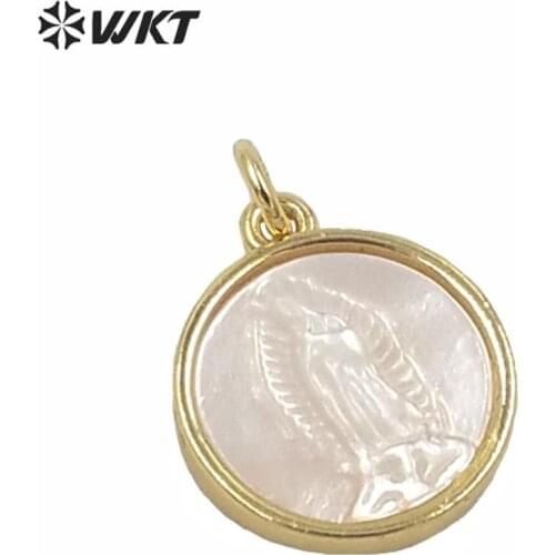 WT-MP171 Small size gold bezel white virgin mary pendant lady fashion gold shell 14mm single loop Mary religous pendant