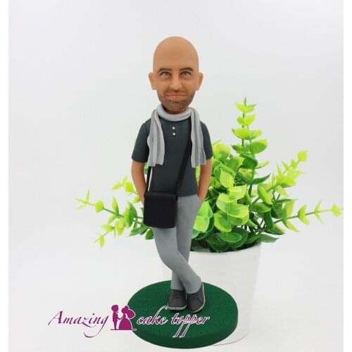 2019 AMAZING CAKE TOPPER Toys Scarf satchel casual man And Groom Gifts Ideas Customized Figurine Valentines Day