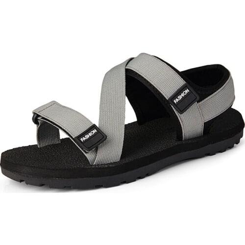 2021 Summer New Chinese Style Male Sandals Designer Design Ankle Strap Mixed Colors Classics Flat Shoes Breathable for Outside