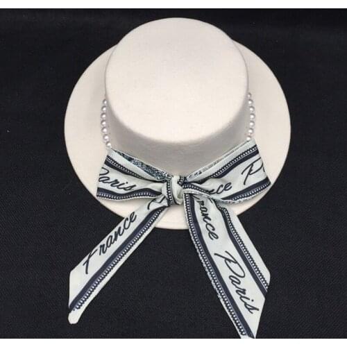 New winter French elegant hat pearl bow flat hat aristocratic temperament felt hat for wmen and men fashion trends