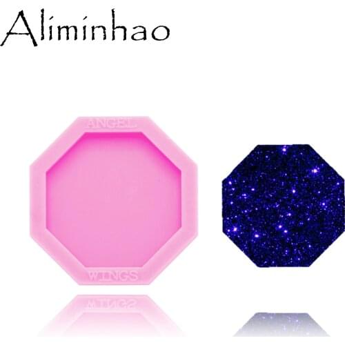 DY0294 Shiny 1.5 Inch Square Hexagon Silicone Mold for Phone Socket Badge Reels DIY Diamond Epoxy Silicon Resin Crafting Molds