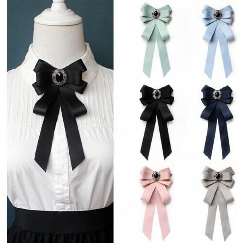 Korean Ribbon Fabric Bow Brooch Rhinestone Bow Tie Cravat Shirt Necktie Pins Fashion Jewelry Gifts for Women Men Accessories