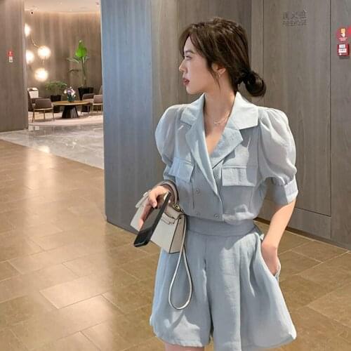 South Korea Two-piece Womens V-neck Puff Sleeve Suit Collar Top 2021 High-waist Wide-leg Shorts Exploded On The Street