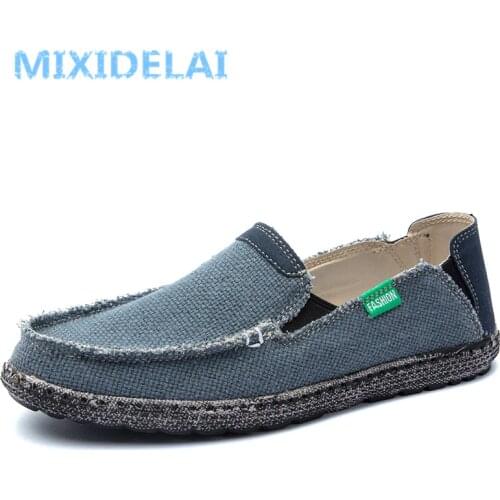 2019 New Spring Summer Light Canvas Shoes Men Breathable Men Shoes Loafers Soft Comfortable Outdoor Flat Lazy Shoes for Male