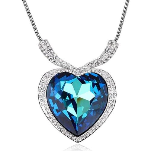 Classic Love Heart Necklaces & Pendants Big Crystal From Swarovski Silver Color Chain Charmes Ladies Necklaces Statement Jewelry
