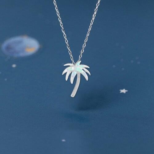 2016 Top Sell Coconut Tree Design White Fire Opal Silver Stamped Necklaces Pendants Fashion Jewelry OP592