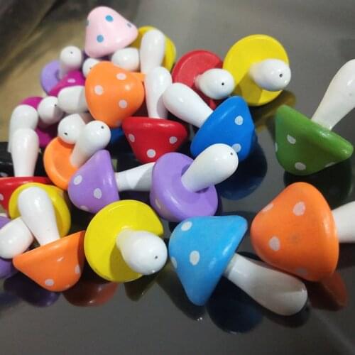 10 PCs Fairy Garden Miniatures Mini Mushroom Garden Home Decoration Wooden Craft Miniature Figurines Manualidade Random Color