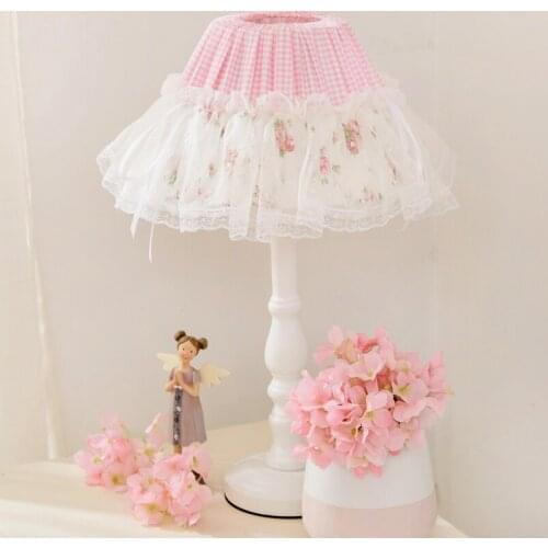 Pink Lace Fabric Side Table Light Ins Girl Bed Room Decoration Bedside Desk Lamp Nightstand Light Fixture Home Standing Lighting