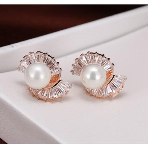 DE250 Fashion Street Snap Delicacy 4A Zircon Creative Lettered S Pearl Earrings GIRLS Gift Party WOMENS Jewelry Earrings 2021