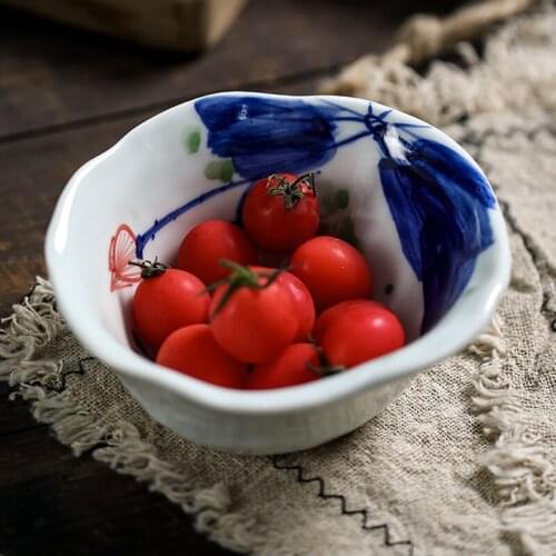 Hand-made high white clay, hand-painted blue and white irregular rice bowl, fruit bowl, each shape is unique