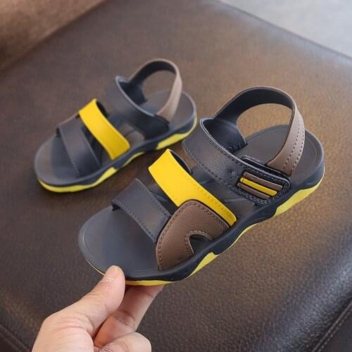 2020 New Summer Children Sandals for Boys Flat Beach Shoes Kids Sports Casual Student Leather Sandals Soft Non-slip Fashion Wild
