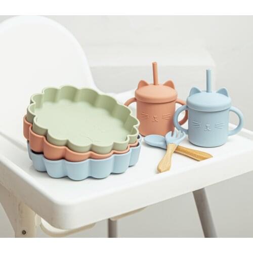 5pcs/set Food Grade Baby Silicone Feeding Tableware Set Anti-hot Non-Slip BPA Free Silicone Dishes Baby Supplies for Kids