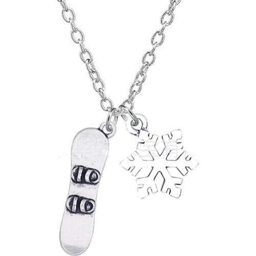 Wholesale ancient silver snowboard crystal snowflake sweet pendant ladies Korean clavicle necklace