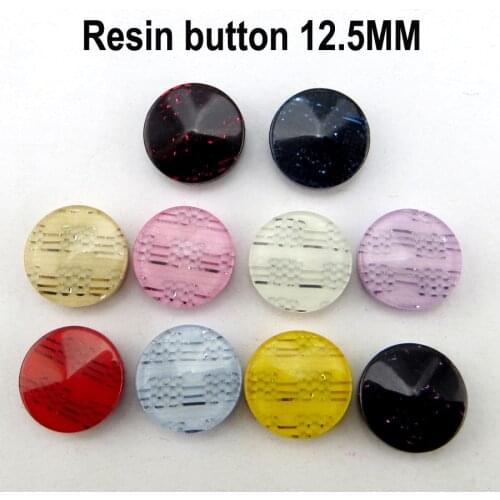 50PCS 12.5MM Bright Stripe Red Dyed RESIN Buttons Coat Boots Sewing Clothes Accessories R-179