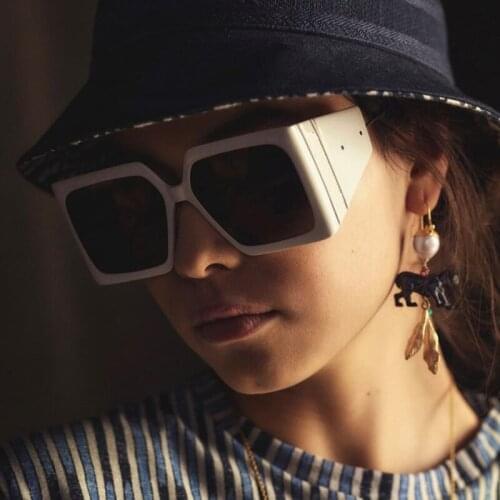 Trendy New Oversized punk sunglasses Women Luxury Brand Fashion Sun Glasses Female Lady Shades Oculos De Sol UV400