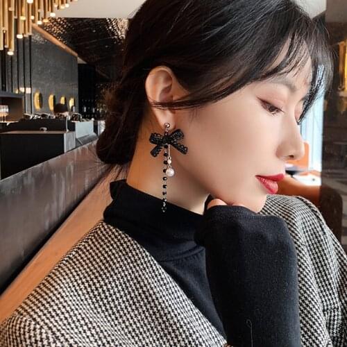 Black bowknot tassel earrings female temperament of south Korean web celebrity new tide contracted eardrop geometry earrings