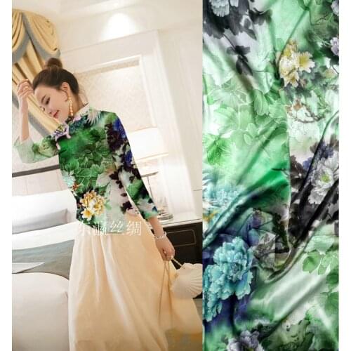 High quality 93% silk 7% spandex green flower prinedt silk satin fabrics for dress shirt clothes scarf stretch silk fabric