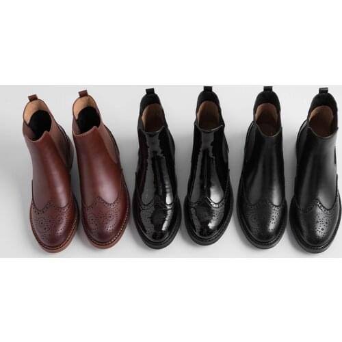 Autumn/Winter Cow Leather Chelsea Boots for Women Short Plush Low Heels Carved Bullock Ankle Boots Stretch Botas Solid Color