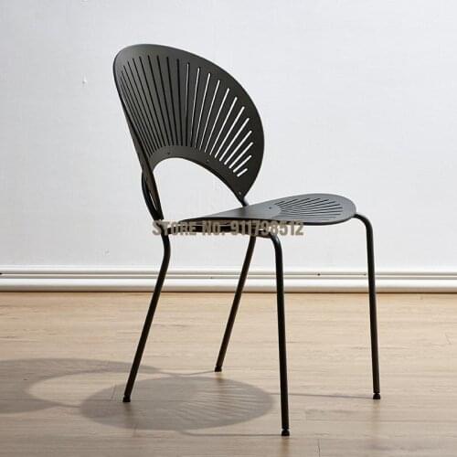 Nordic designer shell sun chair home net red ins retro creative simple makeup solid wood light luxury dining chair