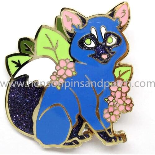 Custom zinc alloy hard enamel blue cute animal pin fox metal glitter badge