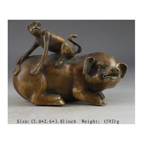 Copper Brass CHINESE crafts decoration CHINESE BRASS VINTAGE HANDWORK HAMMERED PIG MONKEY STATUE SUPERB COLLECTIBLES