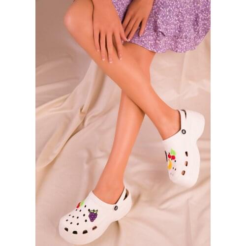 Women Sabo Orthopedic Slippers Hospital Doctor Nurse Slipper Clogs Sandals Soft Outsole Comfortable Nursing Leather Fashion Trend Air