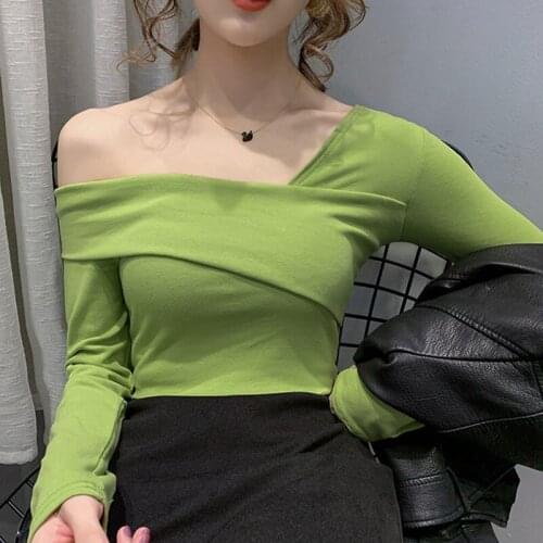 Women T-shirt Slash Neck Solid Sexy Chic Tshirt Ladies Long Sleeve Sweet Style Slim Jumper Female Fashion Basic Top Clothing