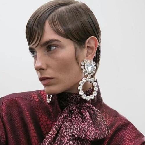 JIJIAWENHUA New Trend Sparkling Big Rhinestone Love Type womens Earrings Dinner Party Fashion Statement Jewelry Accessories