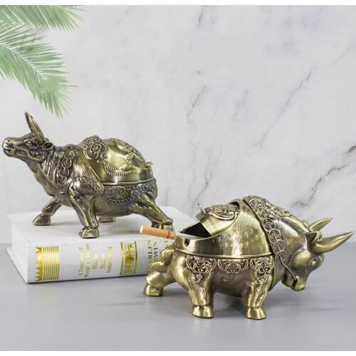 European ashtray high-end luxury creative personality trend Home living room coffee table retro fly ash proof ashtray with cover