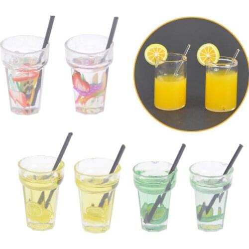 2pcs 1/12 Fruit Drink Play Dollhouse Accessories Miniature Dollhouse Food Mini Resin Fruit Bottle Simulation Drinks Model Toy
