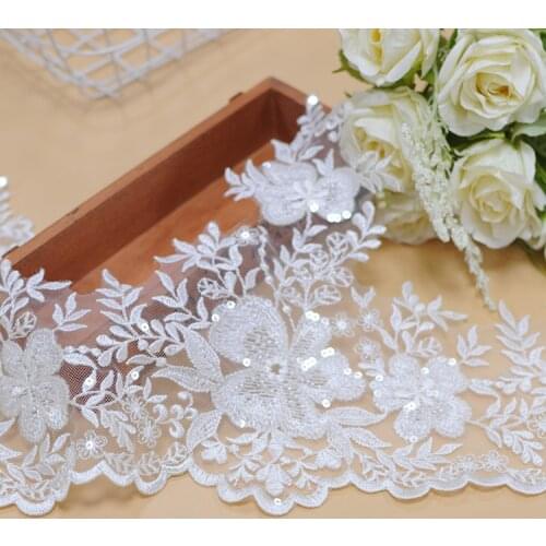 New white rayon material beaded high-definition wedding veil lace matching flower