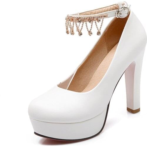 Women fashion shoes age season high with waterproof table 32-2019 shallow mouth size 43 yards single shoes